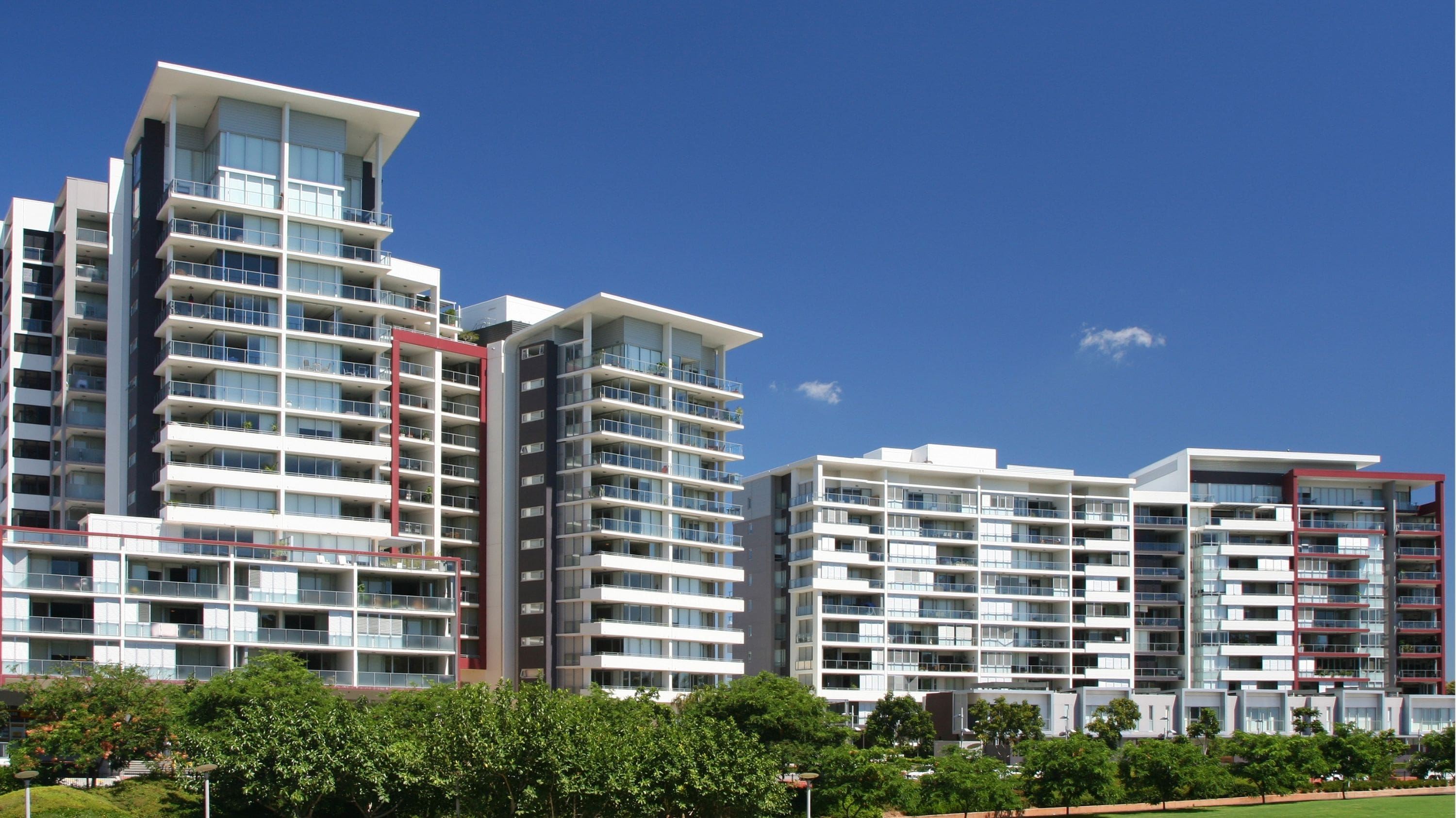 Modern Commercial Building Exterior